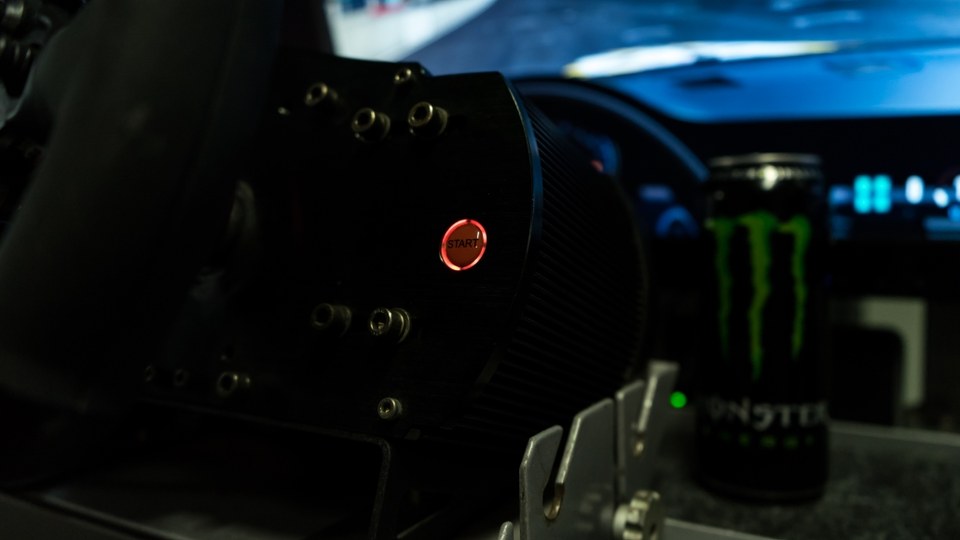 RaceCenter cover banner