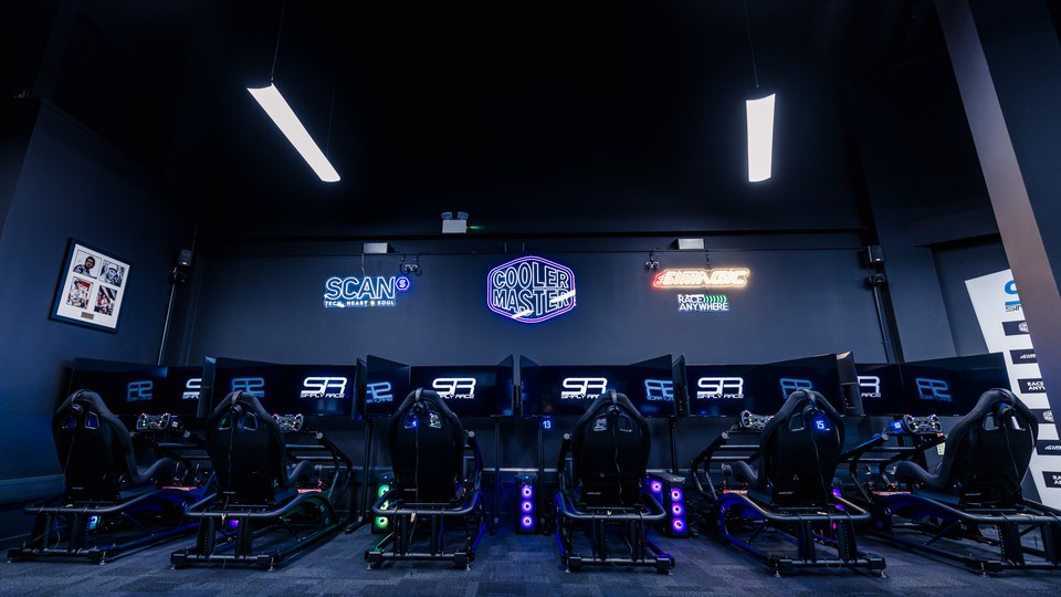 Simply Race cover banner